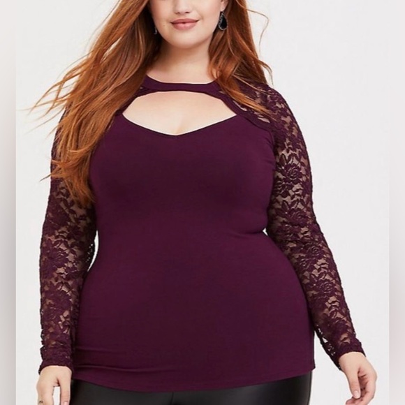torrid Tops - Torrid Foxy lace sleeve top